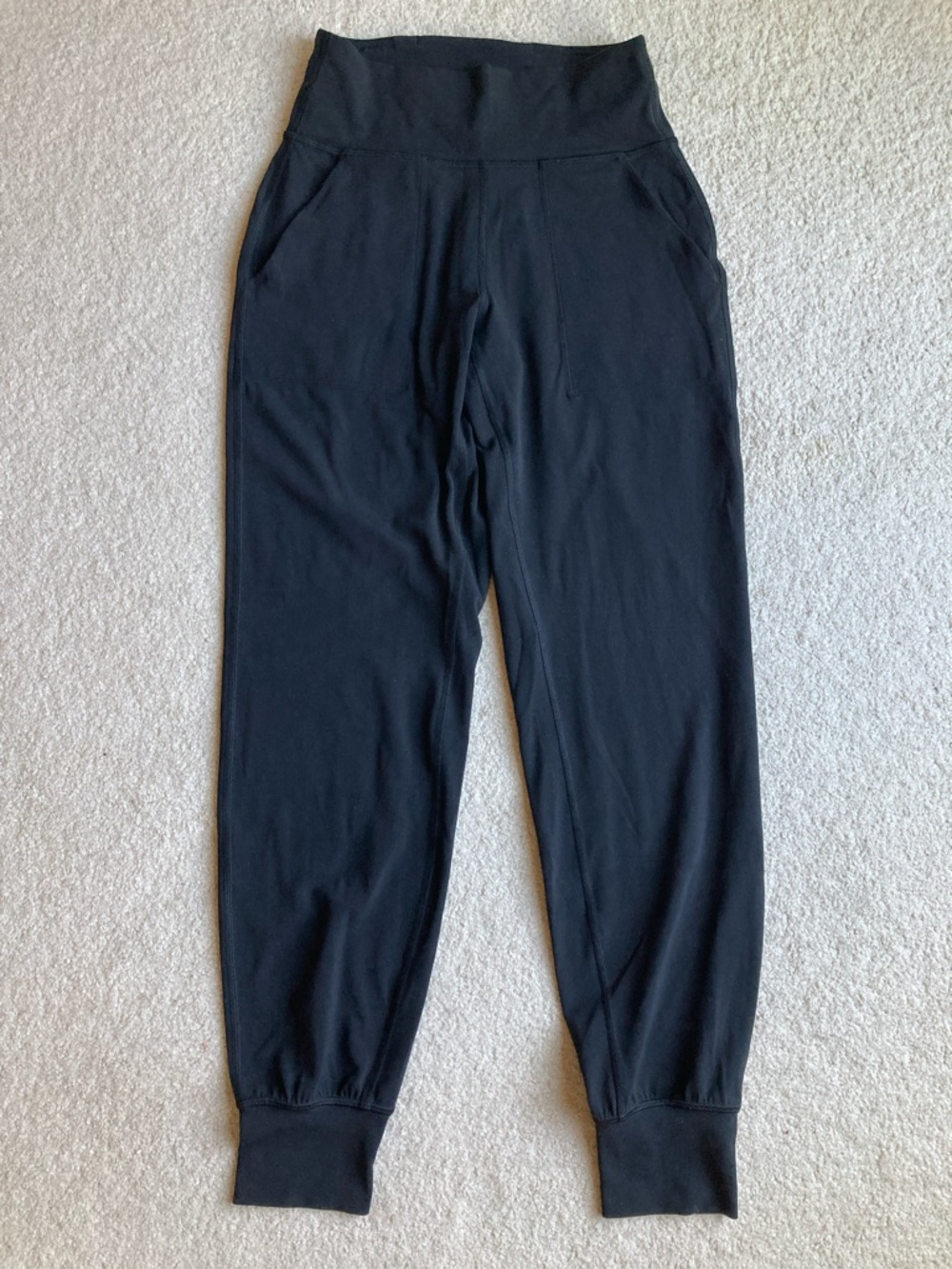 Lululemon align jogger 28”